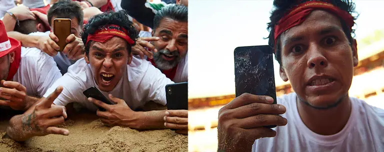 Suelta de vaquillas tras el cuarto encierro de las fiestas de sanfermin de 2019. MIGUEL OSÉS