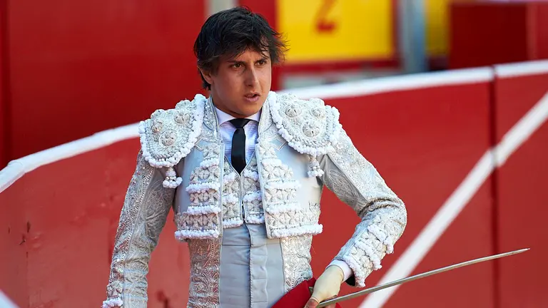 Cuarta corrida de los sanfermines de 2019 con la ganaderia de Jandilla para los dietros Diego Urdiales Sebastian Castella y Andrés Roca Rey. MIGUEL OSÉS