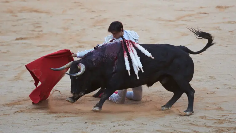 Cuarta corrida de la Feria del toro con toros de Jandilla para los diestros Diego Urdiales, Sebastián Castiella y Andrés Roca Rey 43