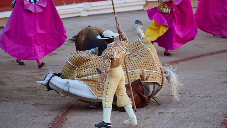 Quinta corrida de Sanfermines 2019 con la ganadería Victoriano del Río y los toreros Antonio Ferrera, 'El Juli' y Pablo Aguado. IÑIGO ALZUGARAY