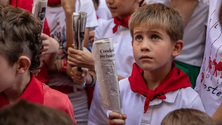 Multitudinario encierro Txiki en Santo Domingo, Pamplona. Maite H. Mateo12