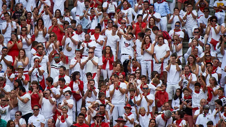 Concurso de recortadores de las fiestas de San Fermín de 2019 en la plaza de toros. MIGUEL OSÉS