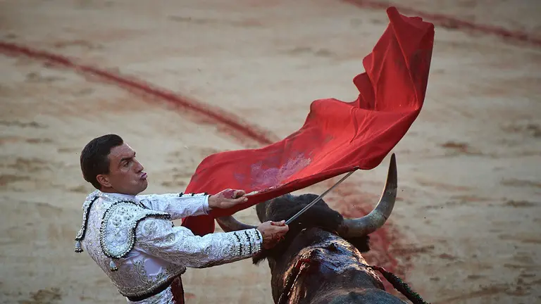 Octava y última corrida de la feria del toro de San Fermín de 2019 con los toros de la ganadería de Miura para los diestros Rafaelillo, Octavio Chacón y Juan Leal. MIGUEL OSÉS