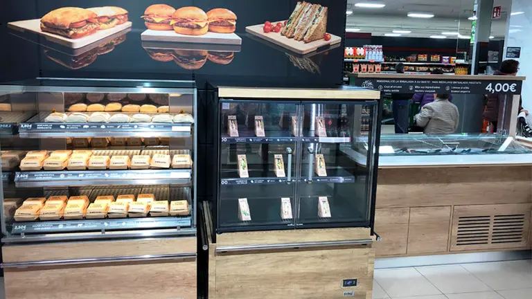 Nueva sección incluida en el modelo de tienda eficiente que Mercadona ha reabierto en su local de Tudela, entre la avenida Narangel y la calle Escritora Carmen Conde CEDIDA