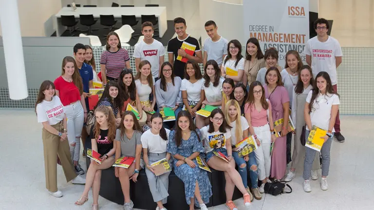 participantes en los cursos de verano de la universidad de navarra