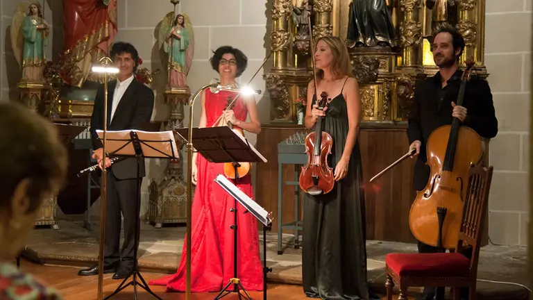 Festival Internacional de Música de Mendigorría FESTIVAL INTERNACIONAL DE MÚSICA DE MENDIGORRÍA