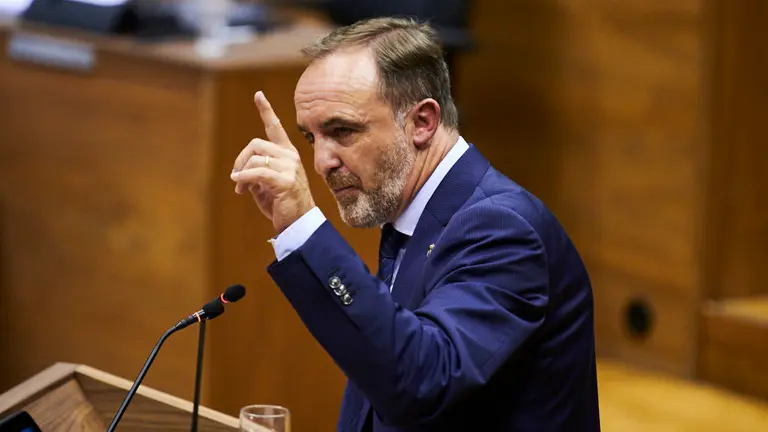 Sesión de investidura de la socialista María Chivite. PABLO LASAOSA 11