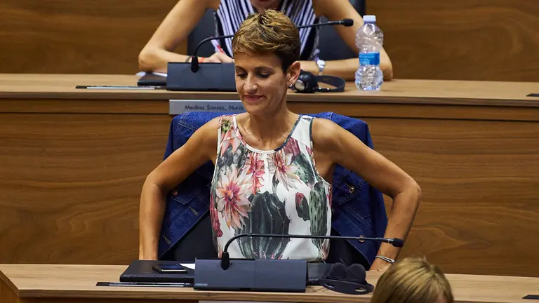 Sesión de investidura de la socialista María Chivite en el Parlamento de Navarra. MIGUEL OSÉS