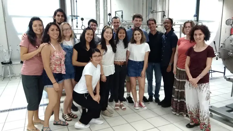 Estudiantes de la Universidad Estatal Politécnica de Pomona (Estados Unidos), fotografiados durante su estancia en la UPNA. CEDIDA