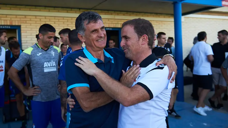 Osasuna se enfrena ante el Eibar en Tafalla en pretemporada de la liga. PABLO LASAOSA 2
