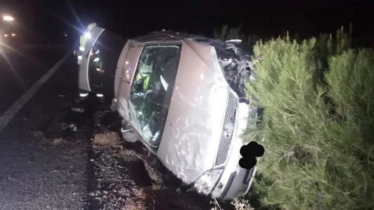 Accidente, con una persona herida, en ela AP15 BOMBEROS