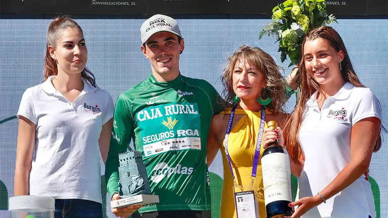 Álex Aramburu obtiene el primer puesto en la regularidad. Photo Gómez Sport.