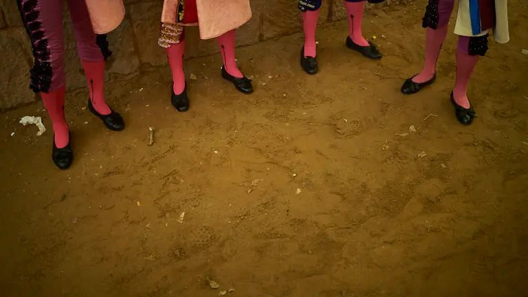 Los toreros Sánchez Vara, Nunno Casquinha y Raúl Rivera lidian toros del Saltillo en fiestas de Tafalla 2019. PABLO LASAOSA 4