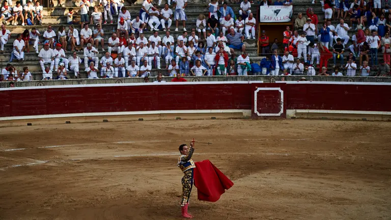 Última corrida de la feria de Tafalla de 2019 con la ganadería de Rosa Rodrigues para los rejones de Guillermo Hermoso de Mendoza y los toros de Buenavista para los diestros Joaquín Galdós y Filiberto. MIGUEL OSÉS