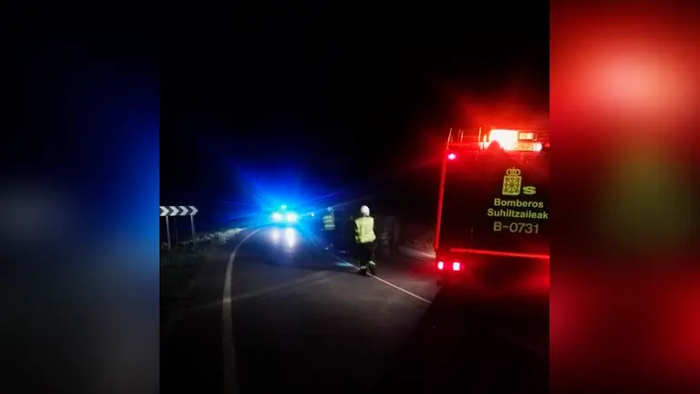 Herido e investigado un conductor tras volcar por dar positivo alcoholemia POLICÍA FORAL