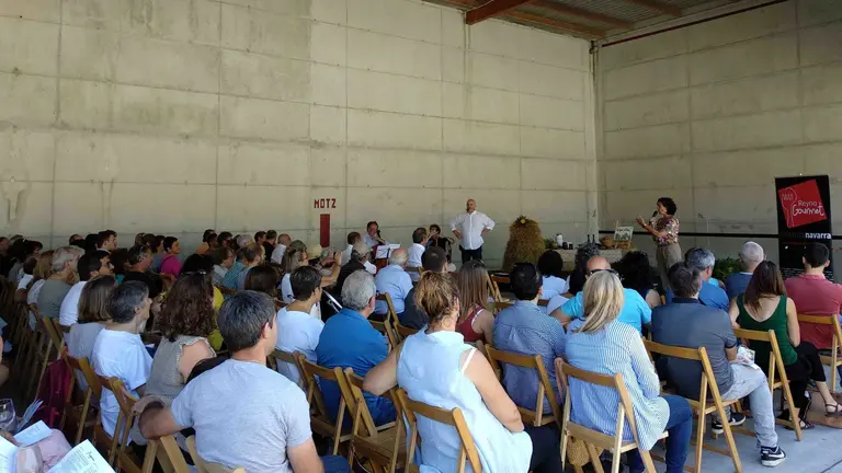 Acto de catar navarra en lekumberri
