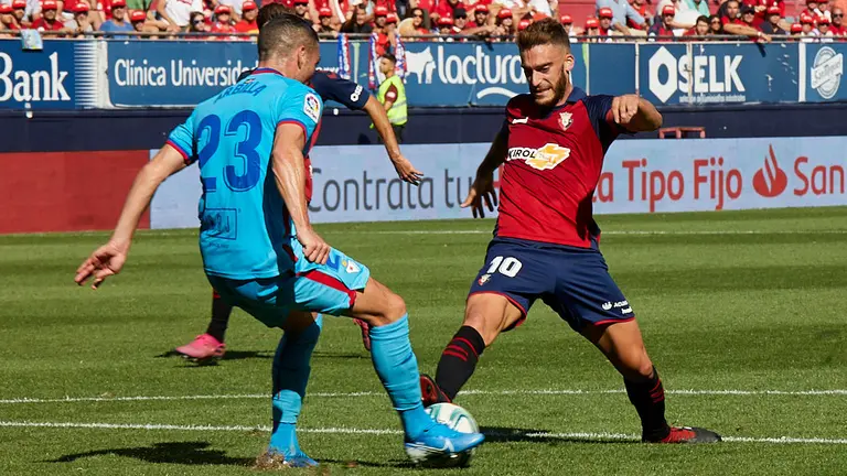 Partido de La Liga Santander entre Osasuna y Eibar disputado en El Sadar. IÑIGO ALZUGARAY