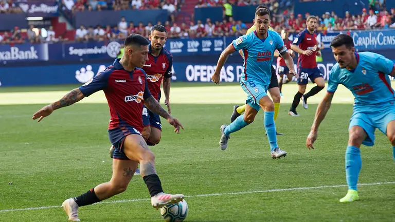 Partido de La Liga Santander entre Osasuna y Eibar disputado en El Sadar. IÑIGO ALZUGARAY