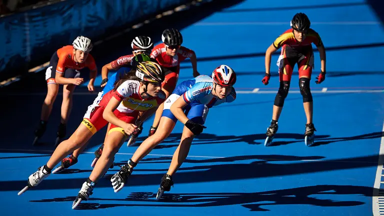 La U.C.D. Txantrea acoge las pruebas de pista del Campeonato de Europa de Patinaje de Velocidad. MIGUEL OSÉS