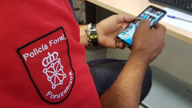 La Policía Foral advierte sobre la existencia de campañas masivas de estafas telefónicas