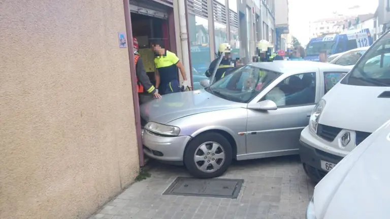 Accidente en la calle Aralar con un hombre atropellado POLICÍA MUNICIPAL