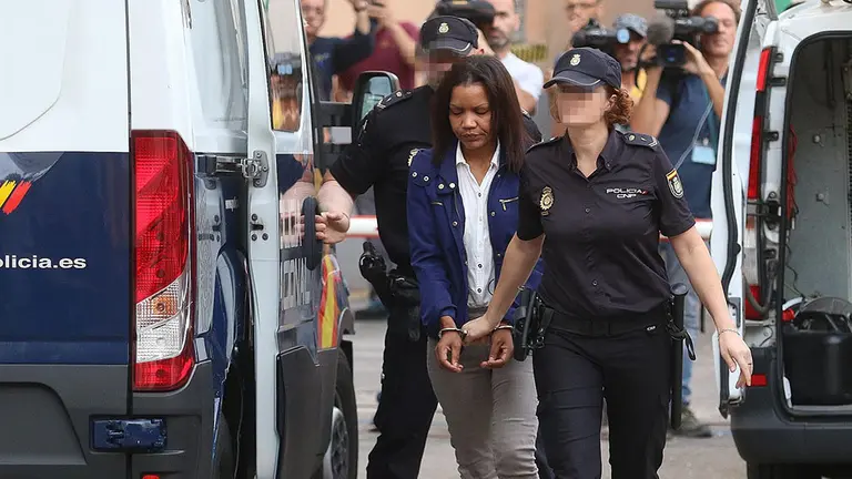 Ana Julia Quezada entrando al juicio en el que es acusada por la muerte del niño Gabriel Cruz. EUROPA PRESS