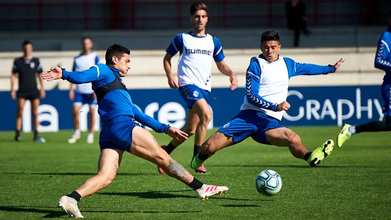 Entrenamiento de Osasuna en las instalaciones de Tajonar. MIGUEL OSÉS