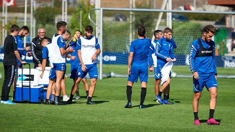 Entrenamiento de Osasuna en las instalaciones de Tajonar. MIGUEL OSÉS