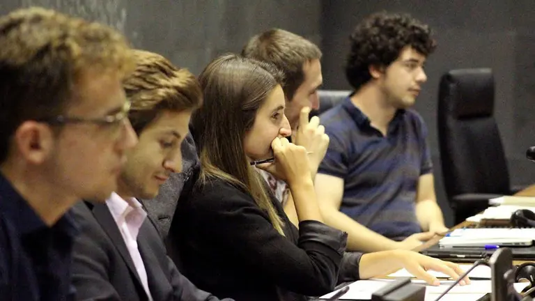 Mimebros del Parlamento Joven de Navarra CEDIDA
