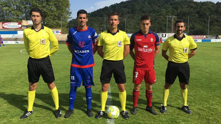Trio arbitral del partido Amorebieta - Osasuna Promesas en Urritxe. @SDAmorebieta.