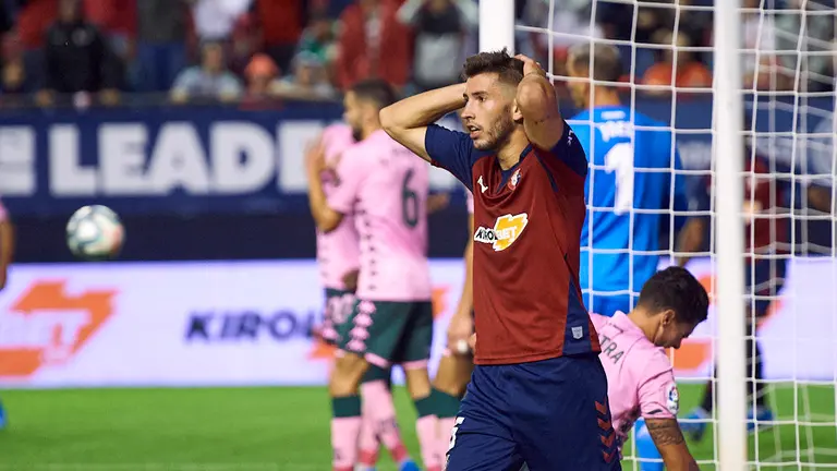 Partido correspondiente a la jornada 5 entre Osasuna y Betis jugado en El Sadar. MIGUEL OSÉS