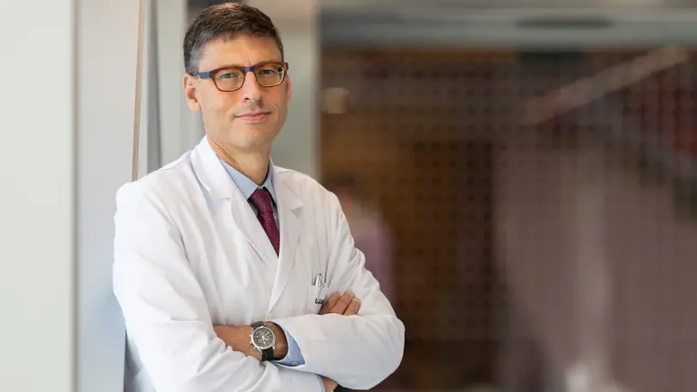 El Dr Antonio González Martín, de la Clínica Universidad de Navarra, es el primer autor de este estudio internacional CEDIDA