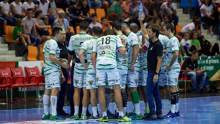 El Anaitasuna se enfrenta al Cuenca en el Pabellón Anaitasuna. MIGUEL OSÉS