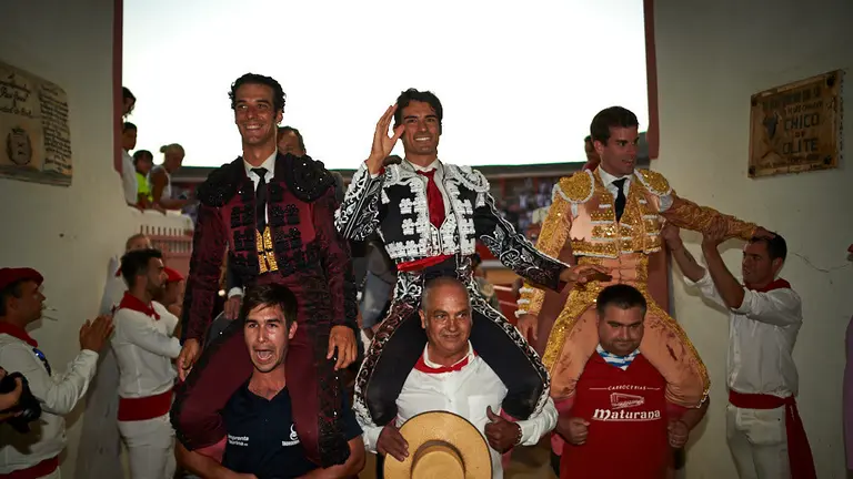 Corrida de toros en Corella con las ganaderías de Victorino Martín y Los Maños, para los diestros Morenito de Aranda, Rubén Pinar y Joaquín Galdós. MIGUEL OSÉS