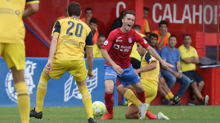 Partido entre el CDCalahorra y el CD Izarra en La Planilla. @cdcalahorra.