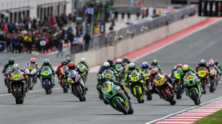 Prueba de motociclismo en el Circuito de Navarra en Los Arcos. Cedida.