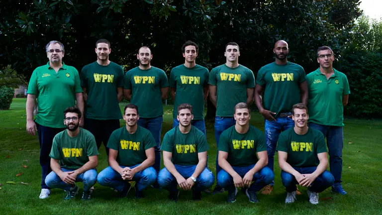 El Waterpolo Navarra da inicio a su temporada con la presentación de sus jugadores. PABLO LASAOSA 17