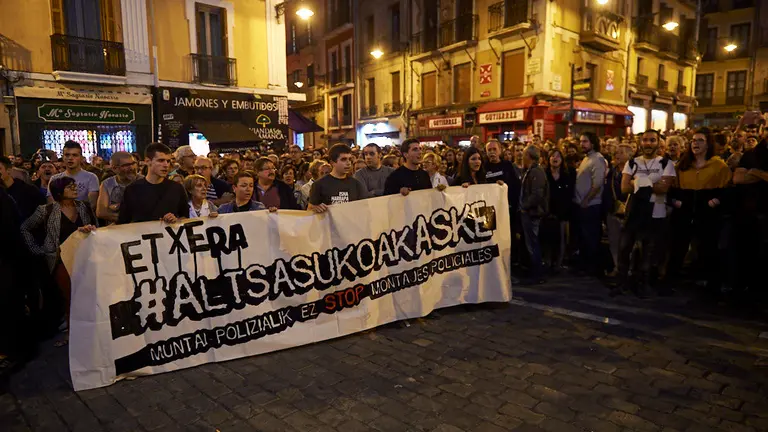 Movilización convocada por Altsasukoak Aske, en protesta por la sentencia del Tribunal Subremo sobre el 'caso Alsasua'. MIGUEL OSÉS