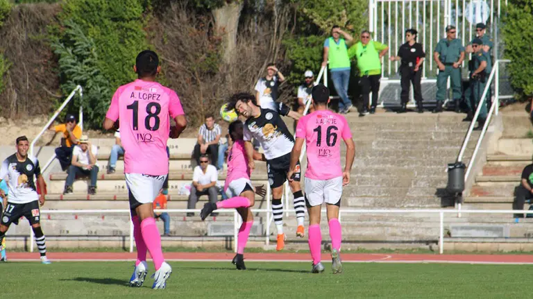 Partido entre Unionistas y Tudelano en Salamanca. @UnionistasCF.