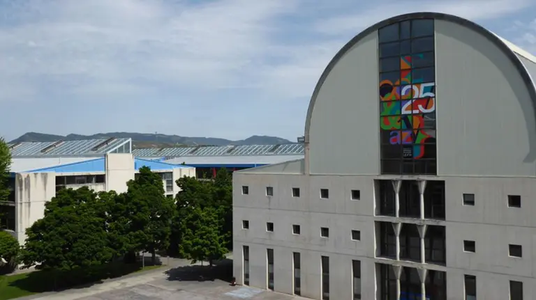 Biblioteca de la UPNA, que celebra su 25º aniversario. UPNA