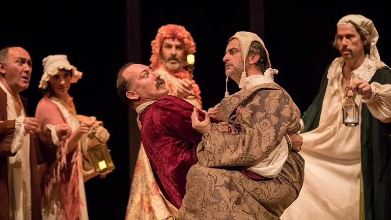 Representación de la obra de teatro 'Entre bobos anda el juego' que abre el ciclo Clásicos en el Museo UNAV