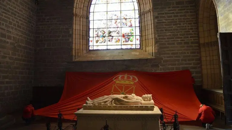 Acto de Banderazo en Roncesvalles CEDIDA