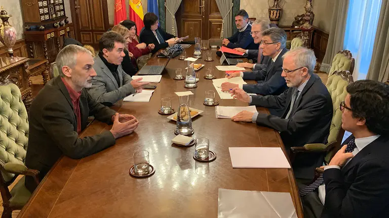 Reunión entre el departamento de Políticas Migratorias y Justicia, y la Fiscalía GOBIERNO DE NAVARRA