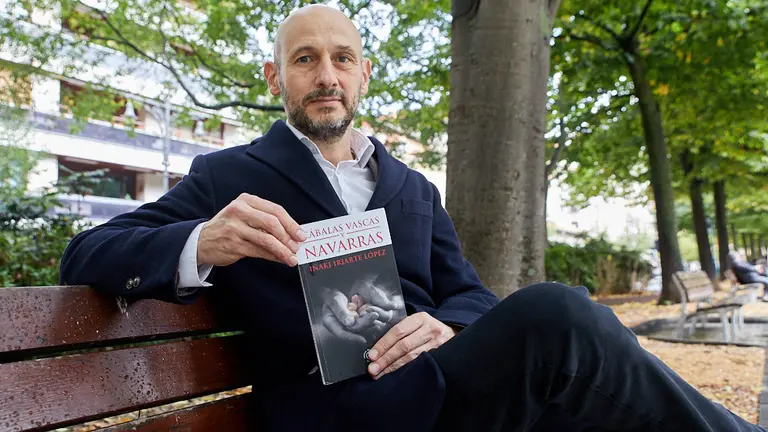 Iñaki Iriarte, autor del libro 'Cábalas vascas y navarras'. IÑIGO ALZUGARAY