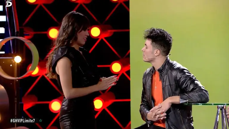 Sofía Suescun junto a Kiko Jiménez en el plató de Gran Hermano TELECINCO