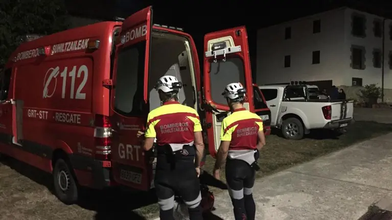 Bomberos participan en la búsqueda de un hombre perdido en el monte BOMBEROS DE NAVARRA