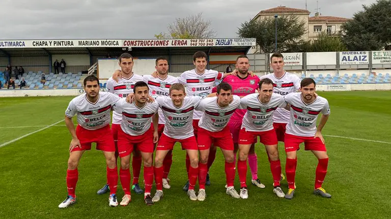 Equipo titular del Beti Kozkor de Lekunberri en Tafalla. @PenaSportFC.