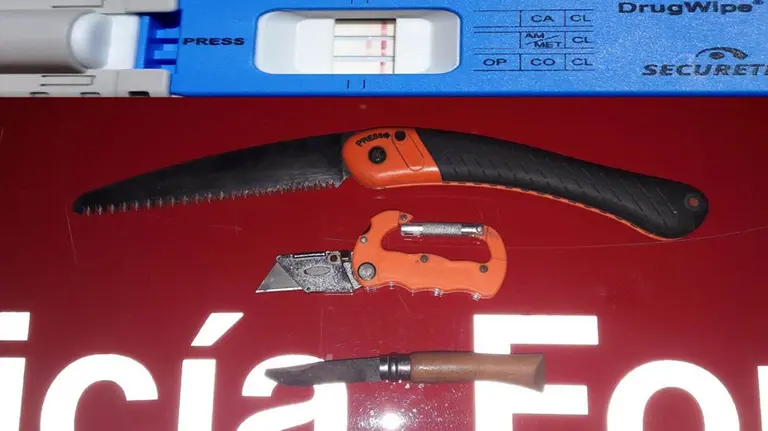 Armas decomisadas a un conductor en Castejón POLICÍA FORAL