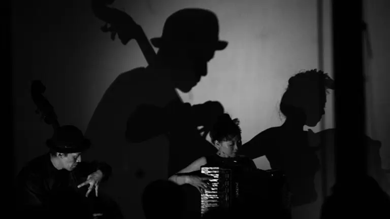 El dúo japonés mama!milk, que actuará en el Museo Universidad de Navarra CEDIDA