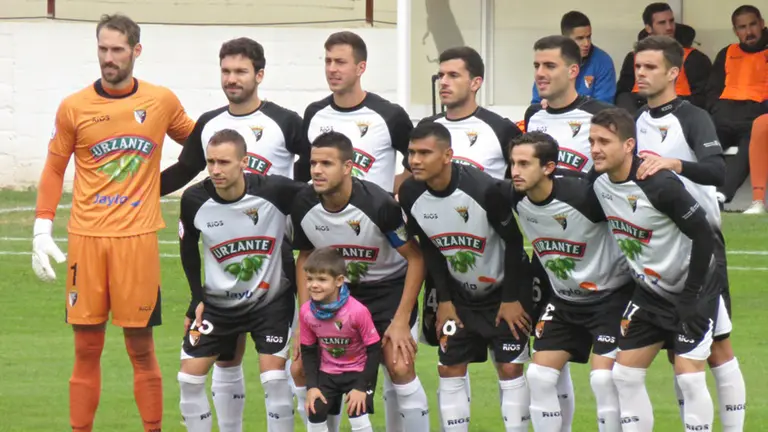 Equipo titular del Tudelano ante la Real Sociedad B. Foto web CD Tudelano.